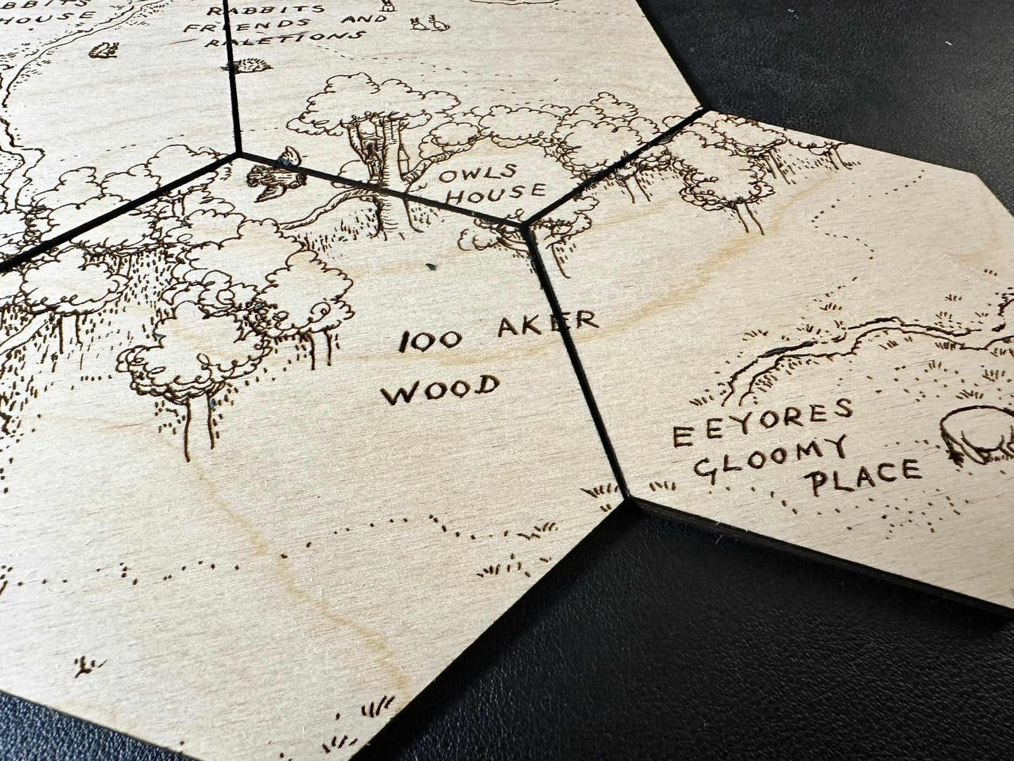100 Anker Woods Map Original Winnie The Pooh Illustrations Hexagonal Wooden Coaster Set - 6-Piece
