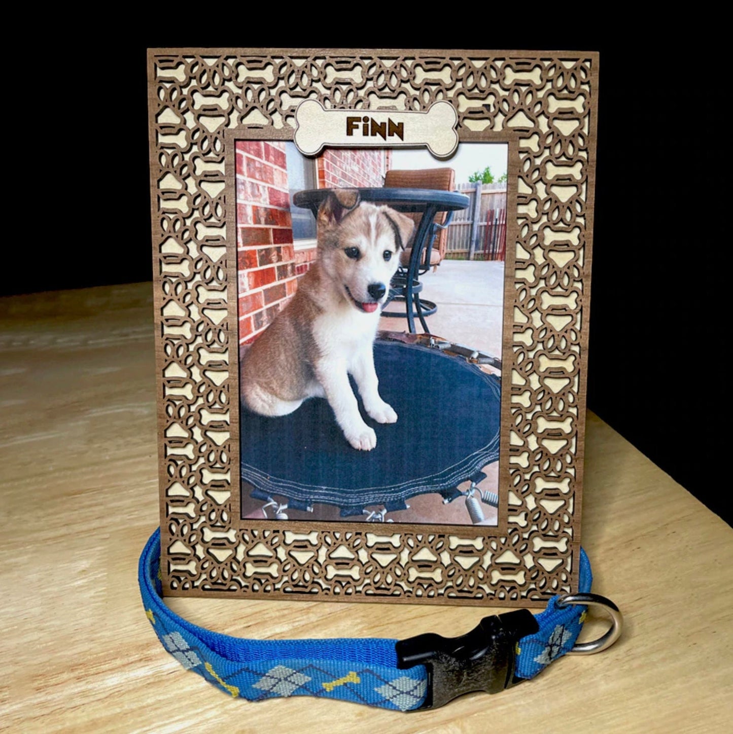 Bone & Paw Print 5x7 Frame For Dogs | Assembly And Painting Required | Picture Frame