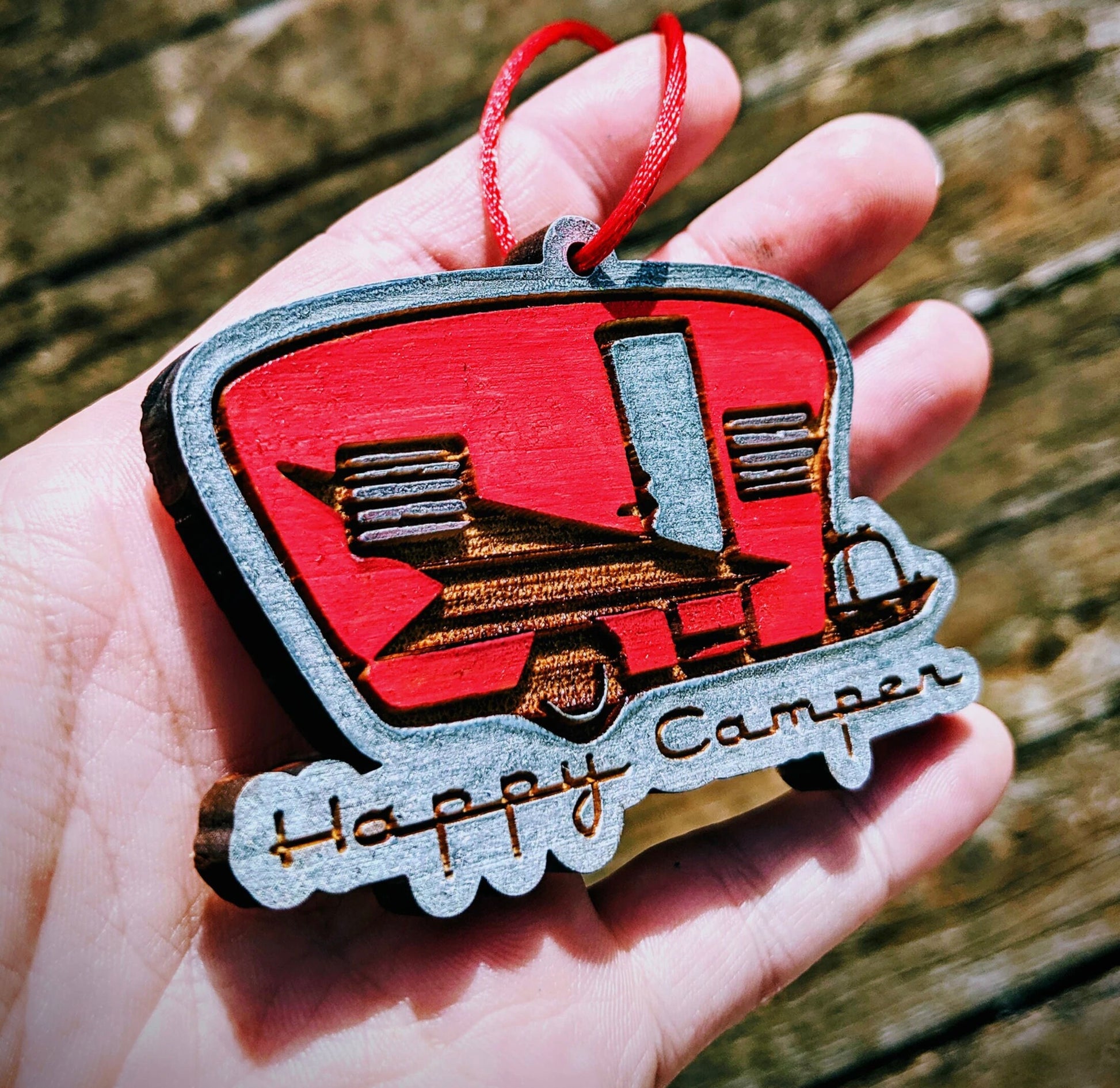 Happy Camper | DIY Paint | Gift | Present Tag | Christmas Tree Ornament