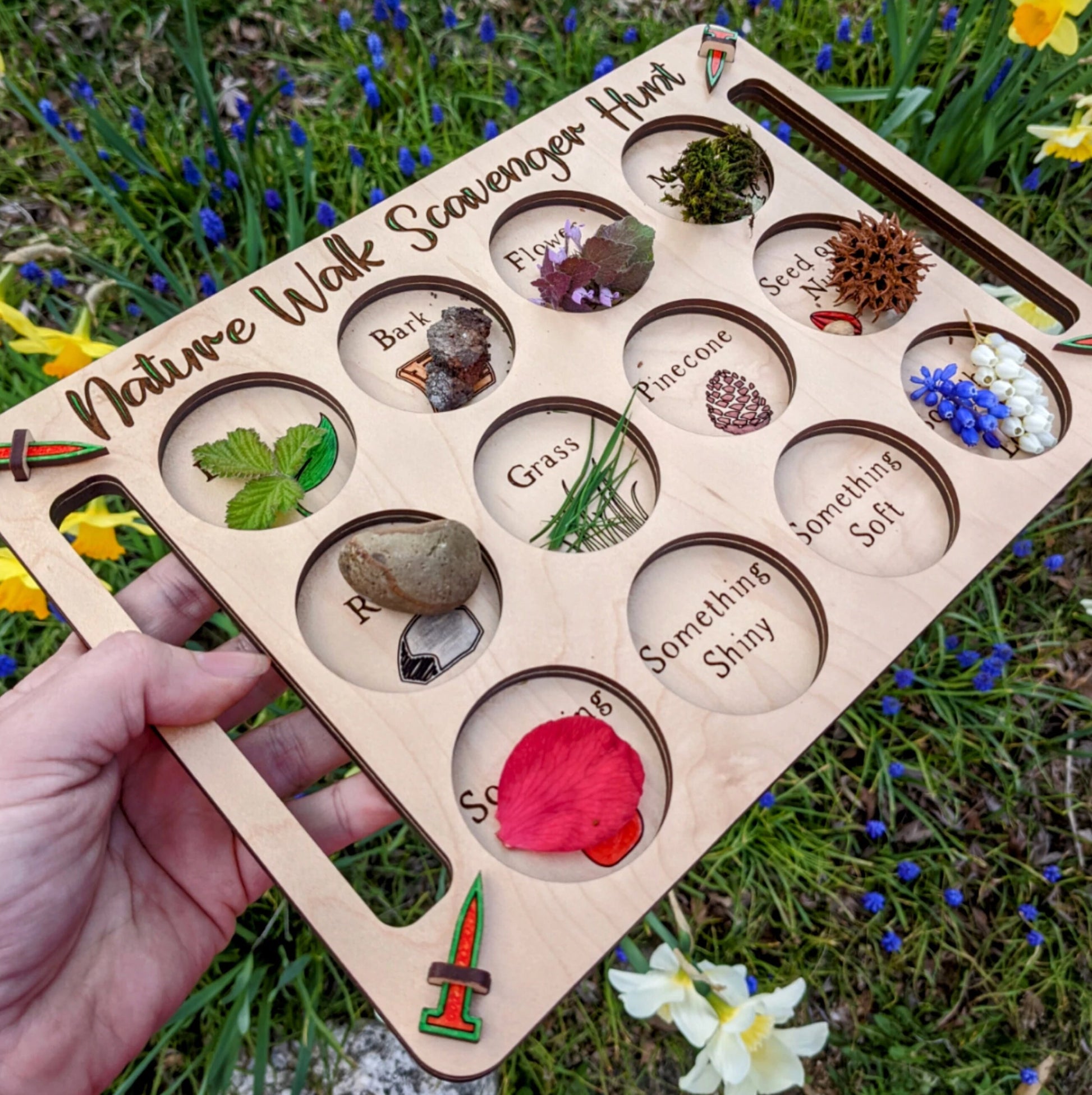 Custom Make Your Own | 2 In 1  Scavenger Hunting Tray | Kids Outdoor Nature Activity Set | Assembly Required